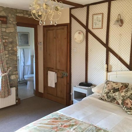 Barn Park Farm, Bed And Breakfast Stockland Eksteriør bilde