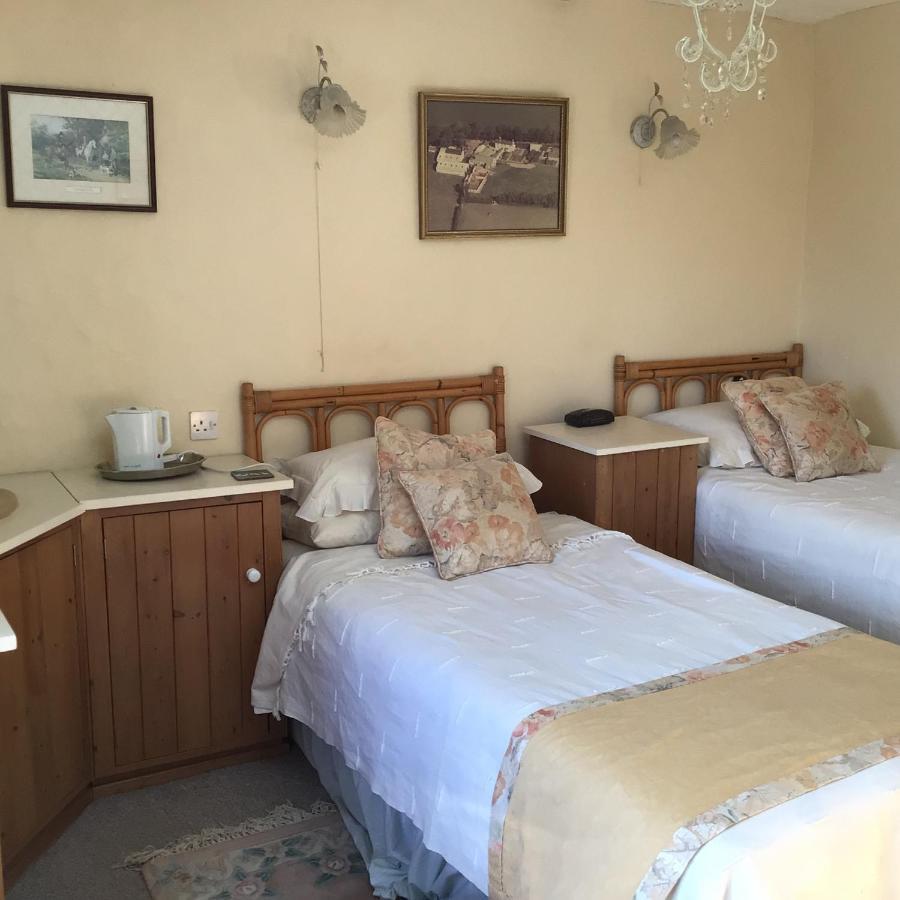 Barn Park Farm, Bed And Breakfast Stockland Eksteriør bilde